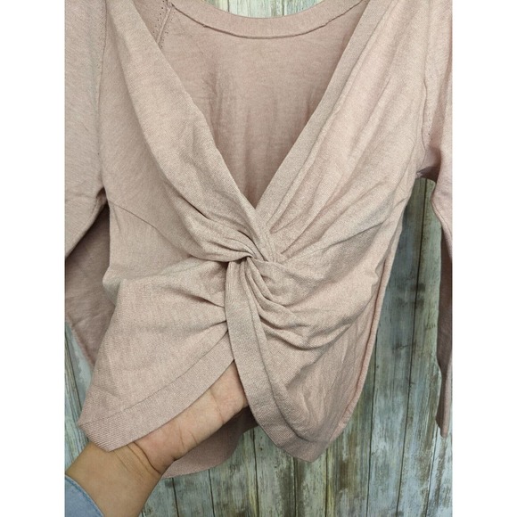 Victoria’s Secret Sport Twist Open Back Sweater Long Sleeve Pink Size M NWT $65 - Picture 4 of 13
